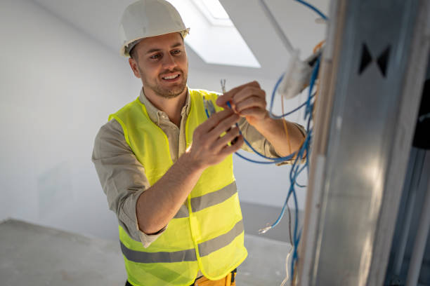 Best Circuit Breaker Repair  in Viola, NY